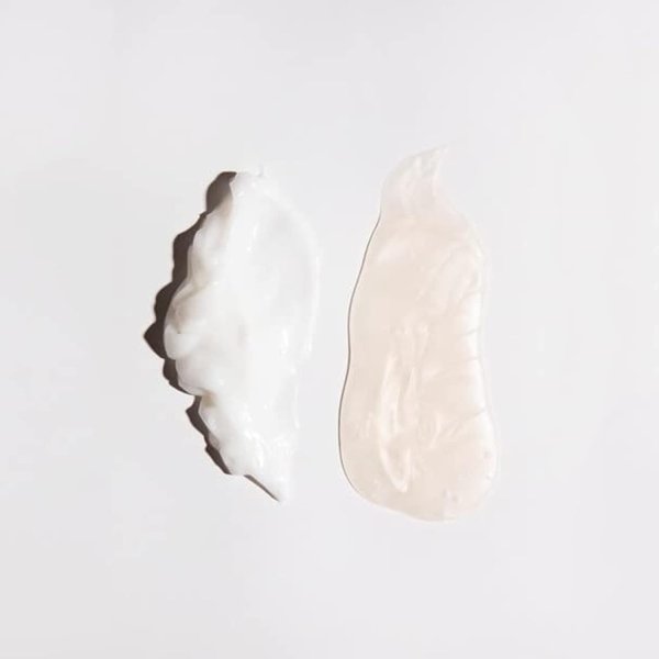 OUAI Medium Shampoo and Conditioner Set - Sulfate Free Shampoo and Conditioner for Medium Hair - Made with Keratin, Shea Butter & Avocado Oil - Free of Parabens & Phthalates (10 Fl Oz) - Image 4